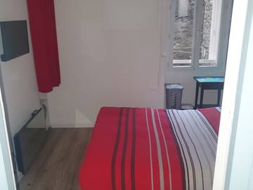 Roomlala | Room for rent in a private home in Nantes city center