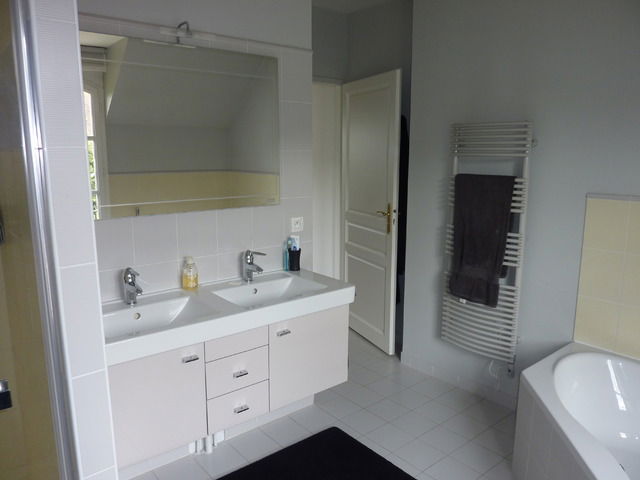 Homestay Versailles 16284