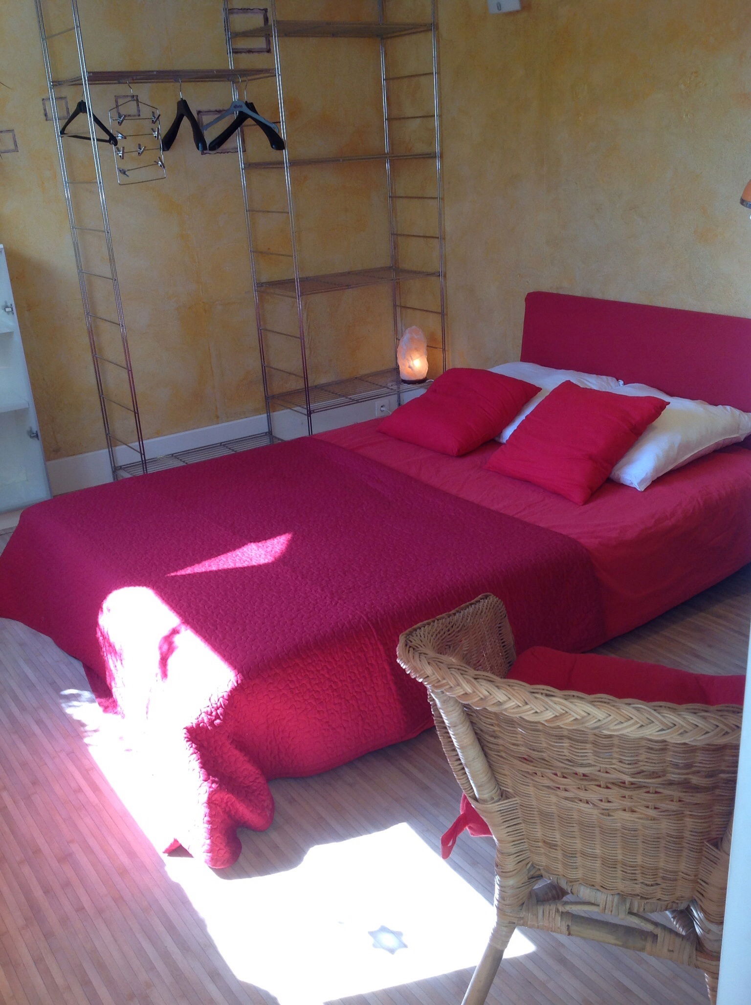 Bed And Breakfast Gennevilliers 10478