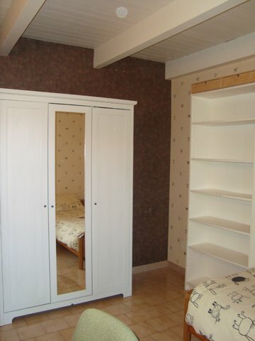 Homestay Éguilles 49168