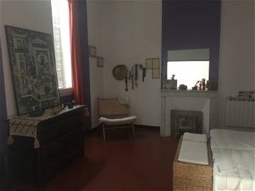 Room For Rent Marseille 71174-1