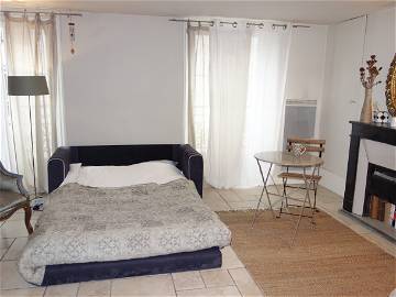 Roomlala | Room For Rent In Batignolles