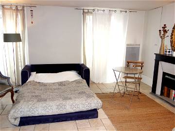 Roomlala | Room For Rent In Batignolles