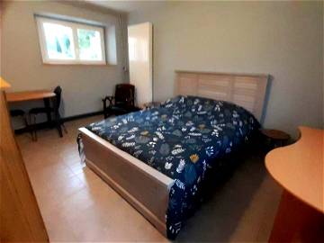 Roomlala | Room For Rent In Carentan