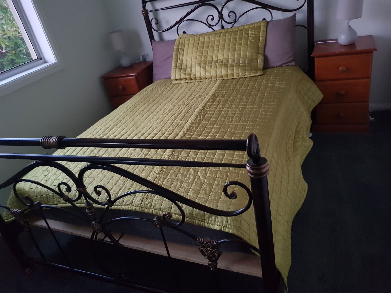 Homestay Castle Hill 203210
