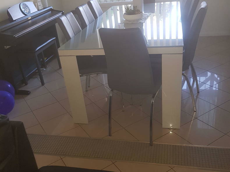 Tuisverblyf Castle Hill 203210-3