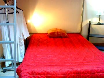 Roomlala | Room For Rent In Cholet