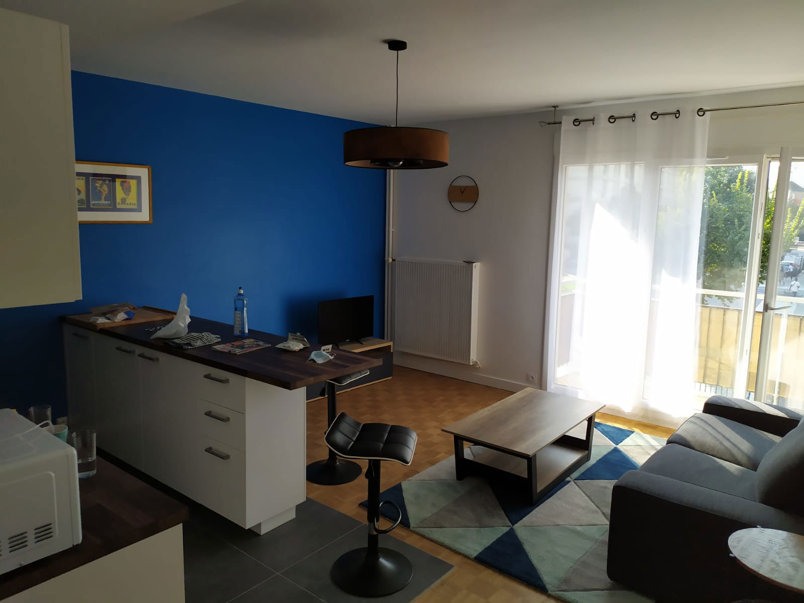 Colocation Tours 266688