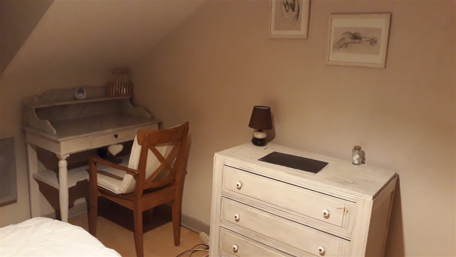 Homestay Nantes 97429