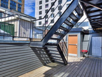 Chambre chez l'habitant à louer à Montréal - photo 7 : balcon-7