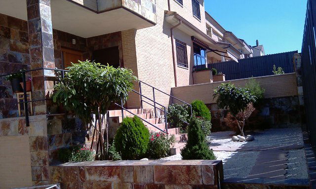 Homestay Coslada 18394