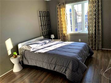 Roomlala | Room For Rent In Gatineau (aylmer/plateau)