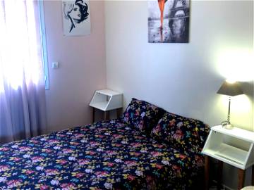 Roomlala | Room For Rent In Guest House