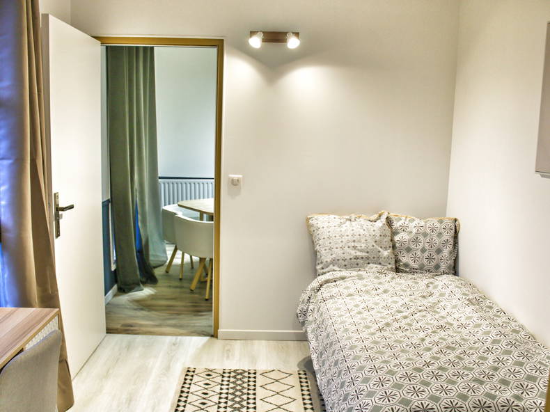 Kolokacja Noisy-le-Grand 248000-2