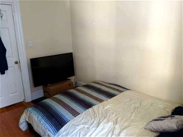Roomlala | Room For Rent In Parkdale Heritage Apartment