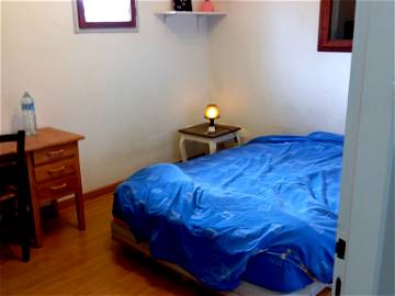 Roomlala | Room for rent in Quiet House With Private Shower Room