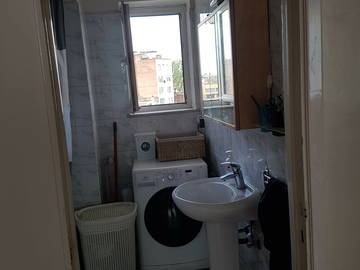 Shared Accommodation Molenbeek-Saint-Jean 252098-7