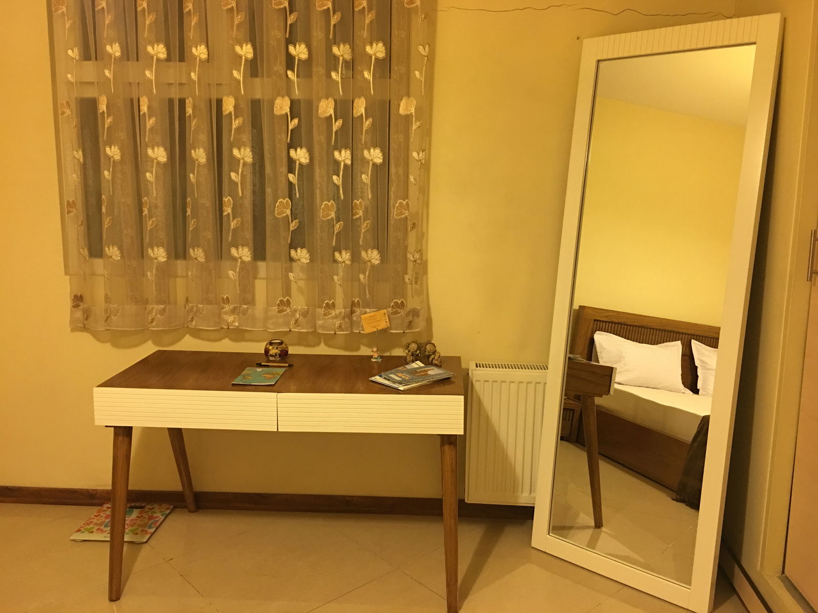 Homestay Tehran 230832