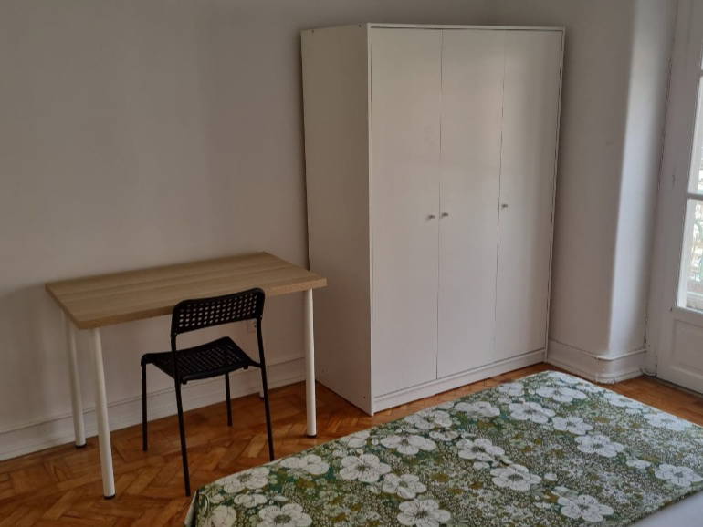 Homestay Lisboa 666001-2