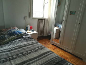 Roomlala | Room for Rent in the Center of Madrid