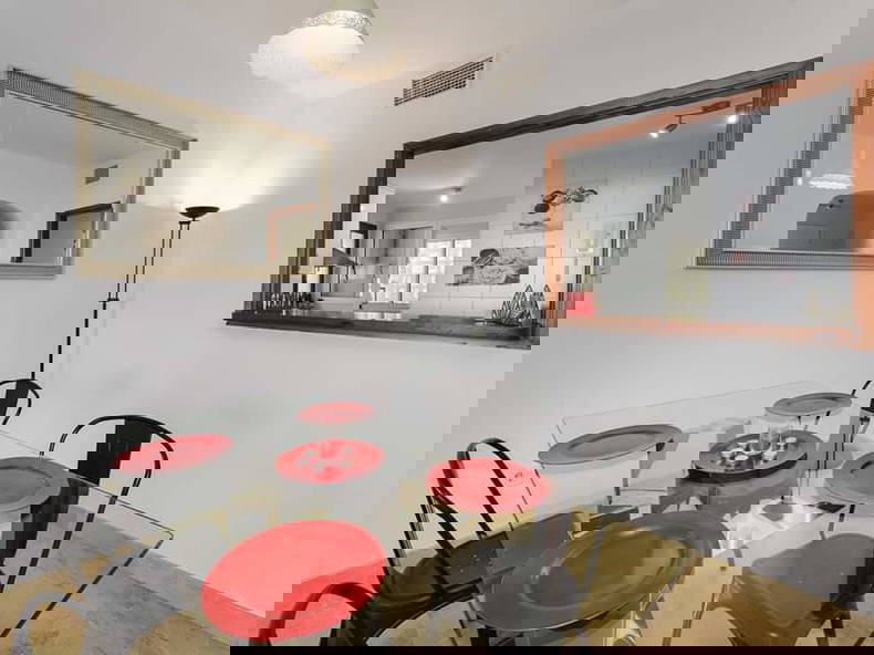 Homestay San Luis de Sabinillas 365084-5