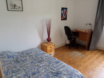 Roomlala | Room For Rent In Toulouse