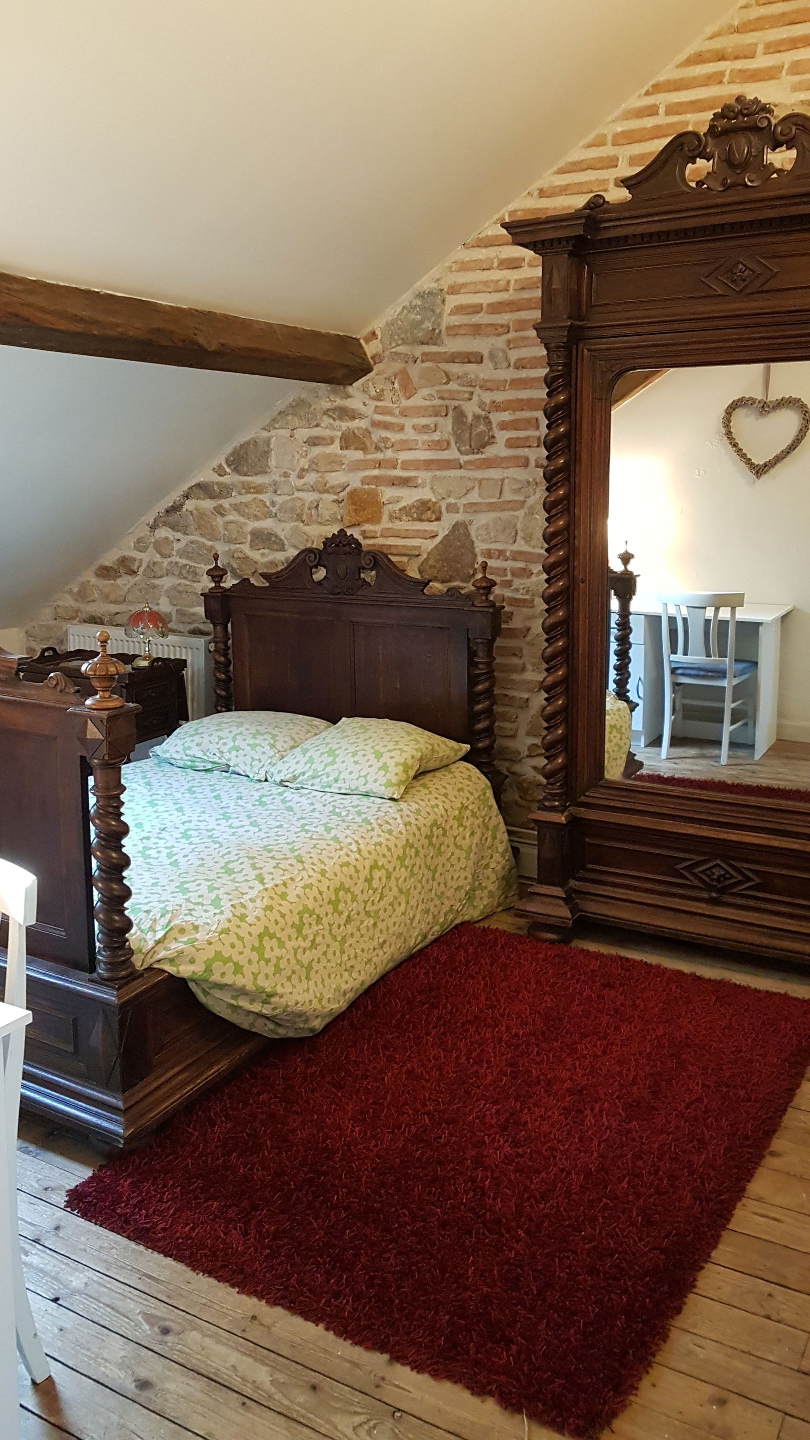 Homestay Vichy 240110