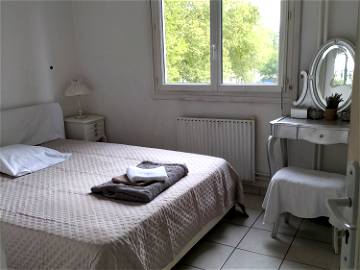 Roomlala | Room For Rent La Doua Villeurbanne