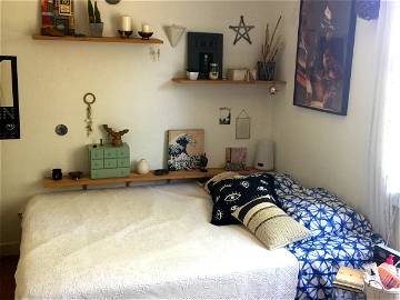 Roomlala | Room For Rent La Rochelle