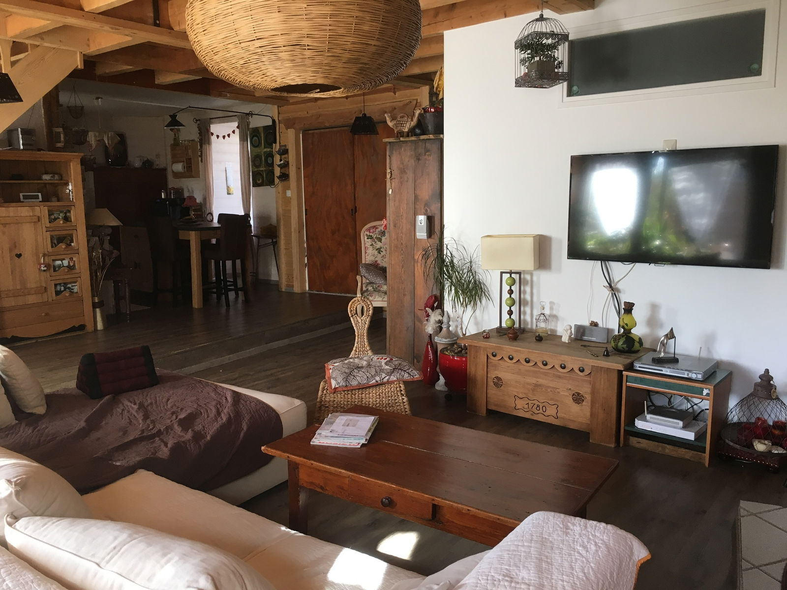 Homestay Pierrefiche 230804