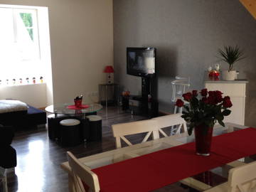 Room For Rent Champagné 74685