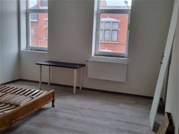 Roomlala | Room for rent near Mons