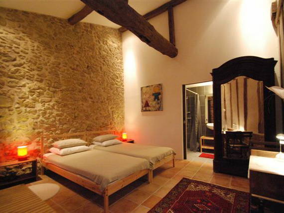 Habitaciones De Huéspedes Riguepeu 74870-1