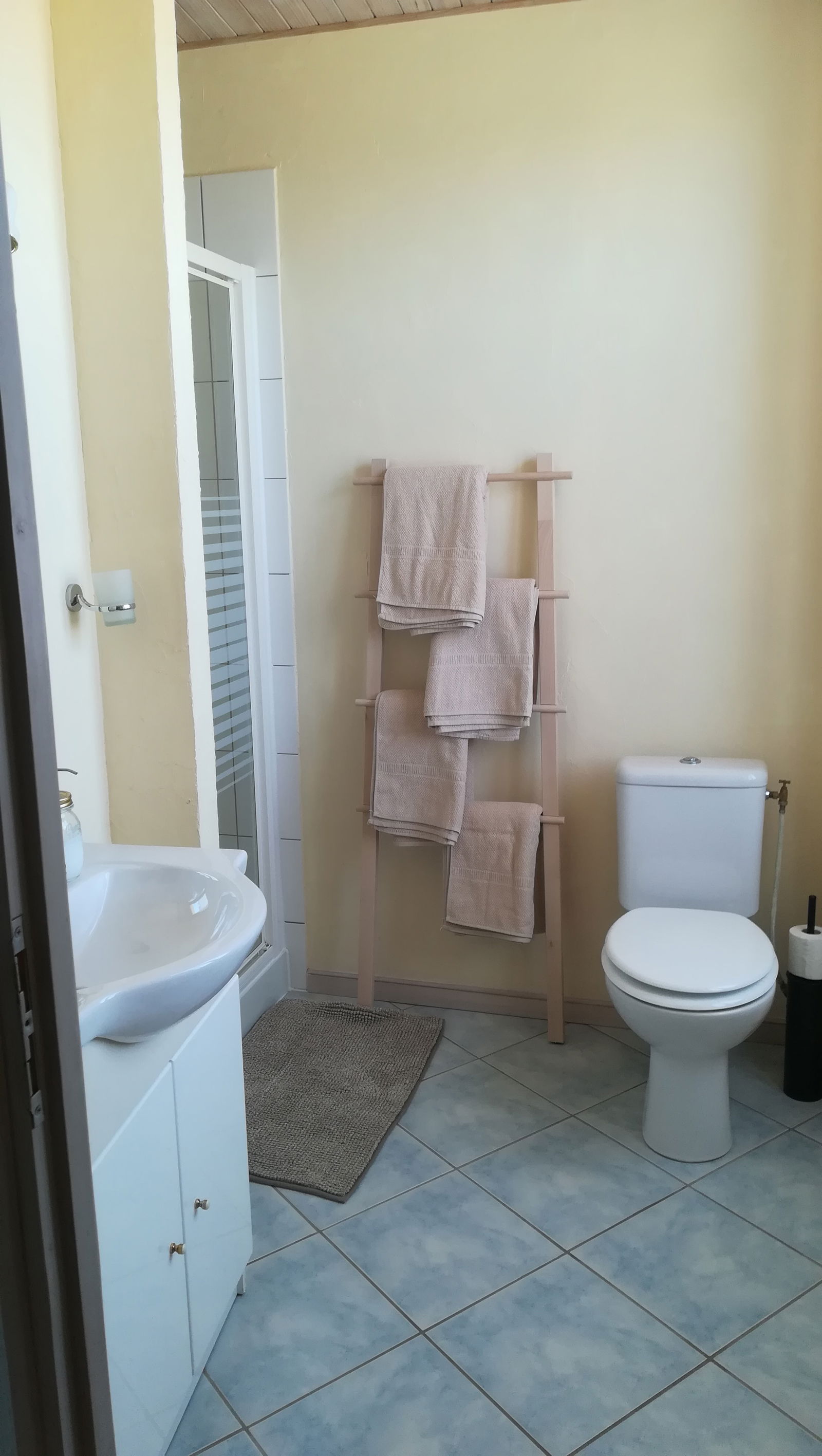 Homestay Parisot 240931