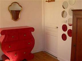 Room For Rent "Red"