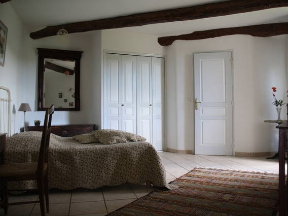 Chambre À Louer Cotignac 49489