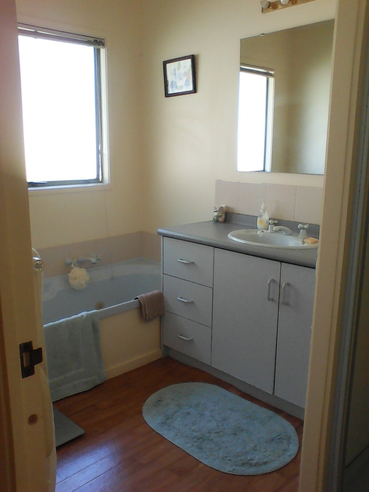 Homestay Hamilton 220523
