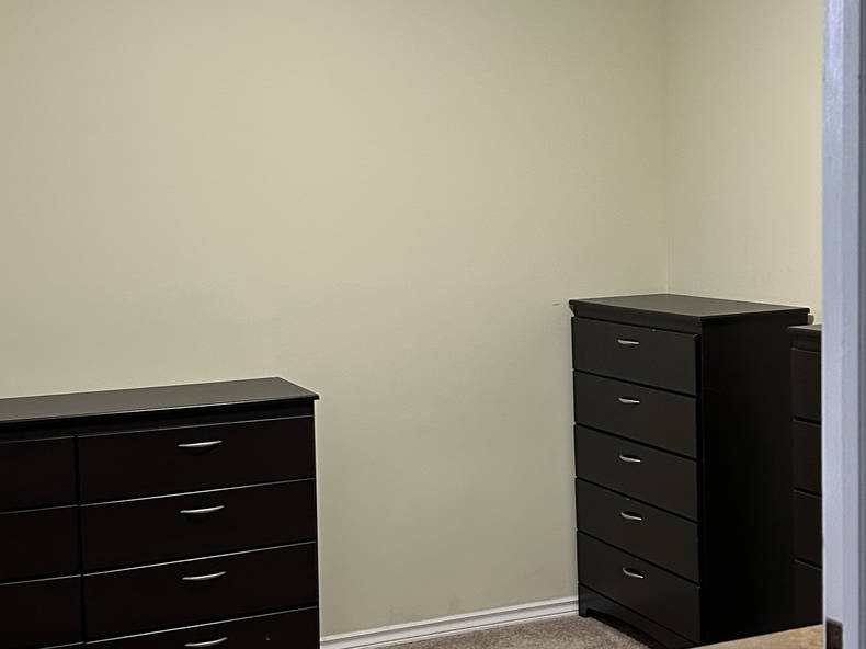 Coliving Calgary 438934-1