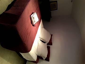 Roomlala | Room For Rent Top Of Villa