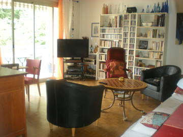 Roomlala | Room for rent Toulouse rangueil metro bus facs