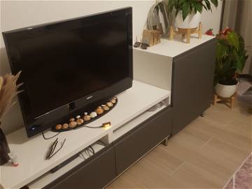 Chambre chez l'habitant à louer à Courbevoie - photo 1 : salle TV-1