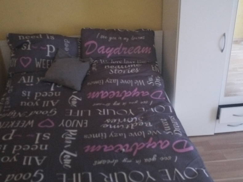 Toda La Casa MA 241909-1