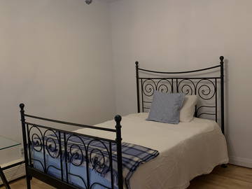 Chambre chez l'habitant à louer à Sherbrooke - photo 2-2