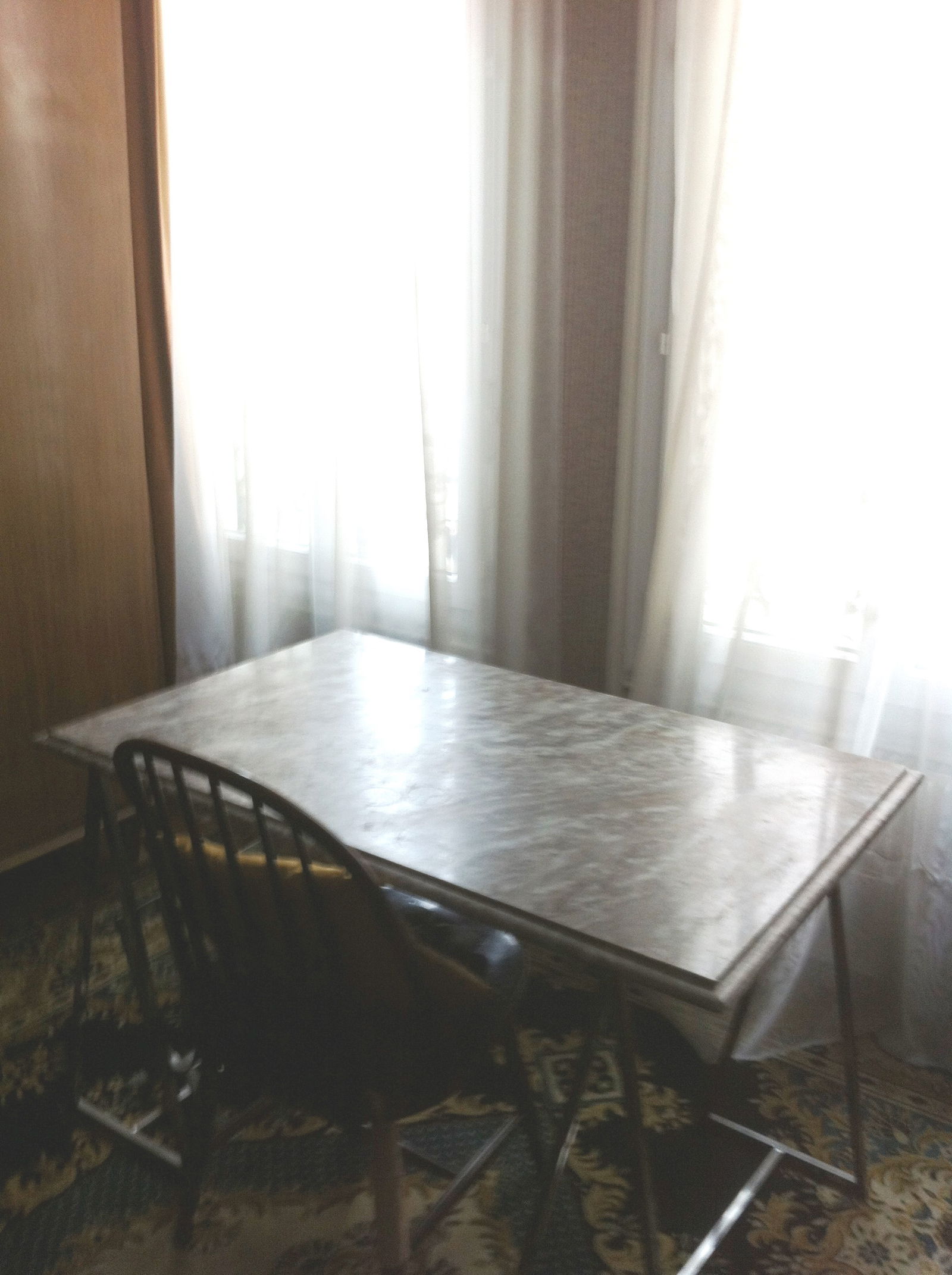 Homestay Paris 140114