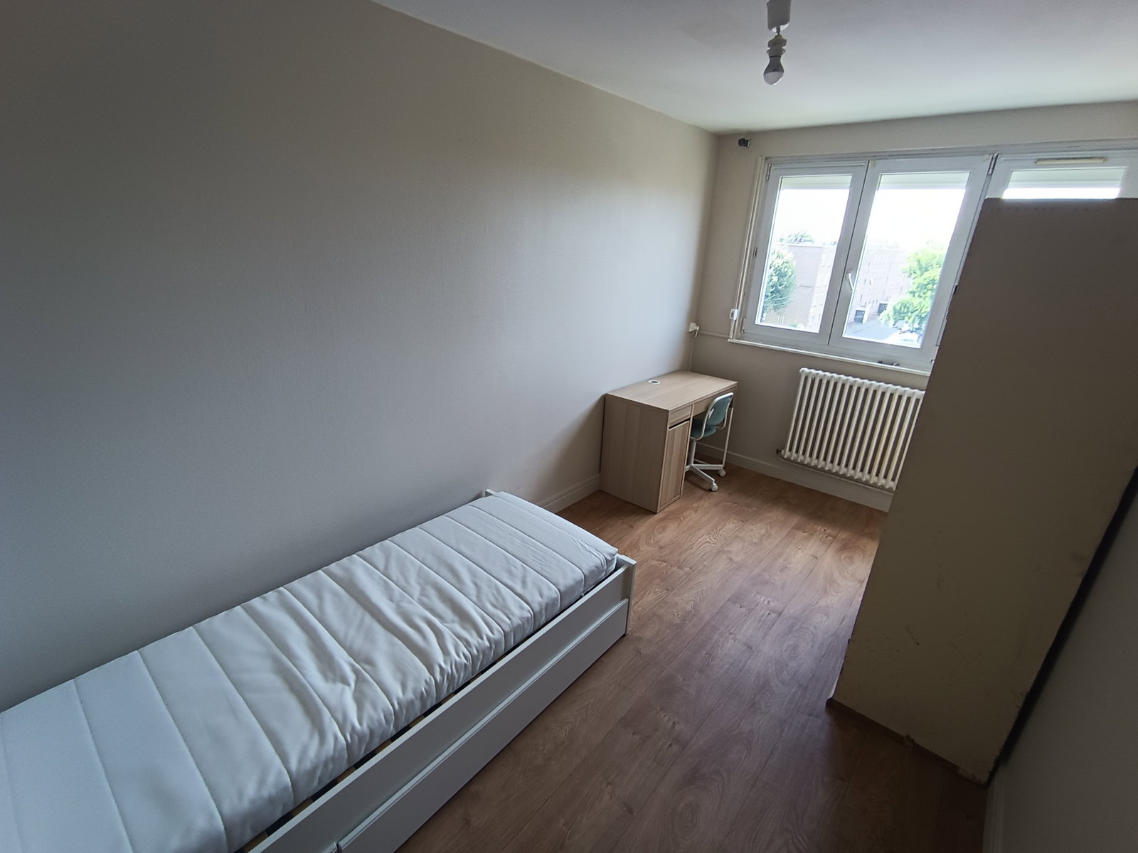 Shared Housing La Madeleine 670360
