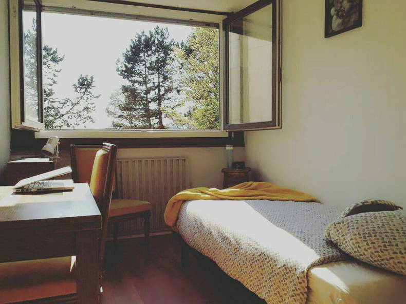 Kolokacja Ferney-Voltaire 213348-4