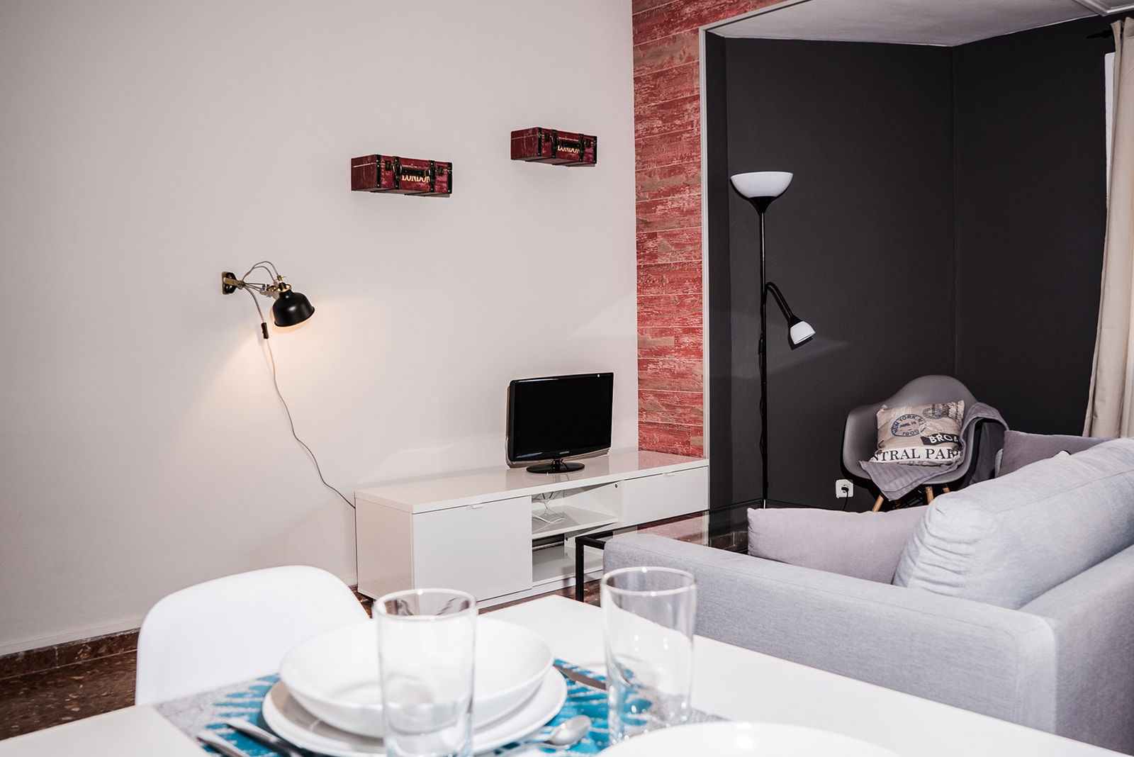 Homestay Barcelona 200312