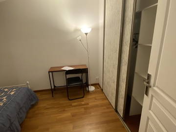Shared Accommodation Cergy 209395-6