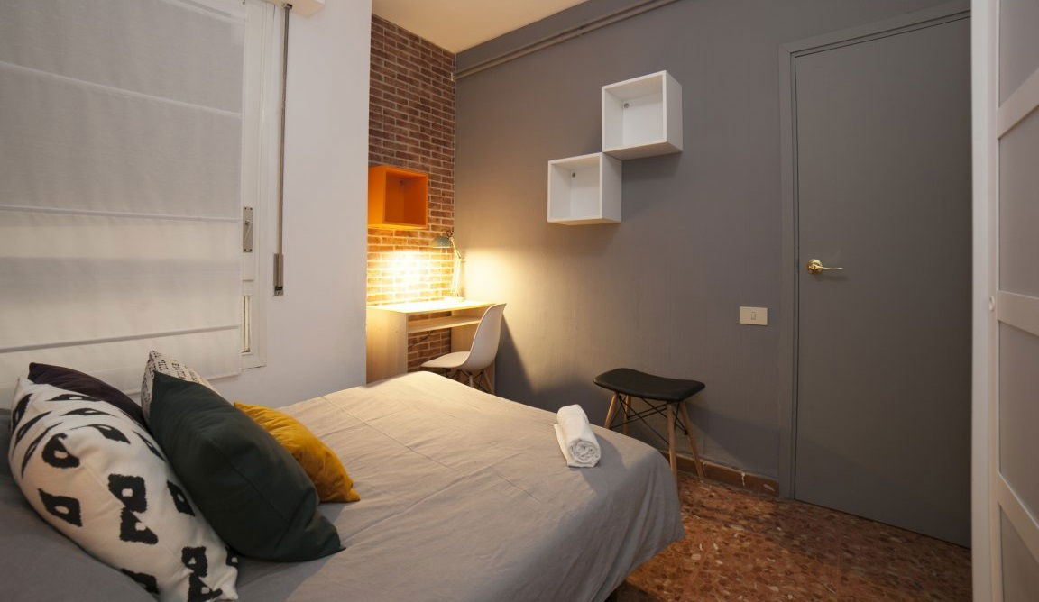 Homestay Barcelona 200307