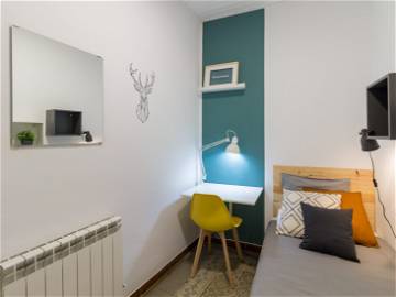 Room For Rent Barcelona 246000